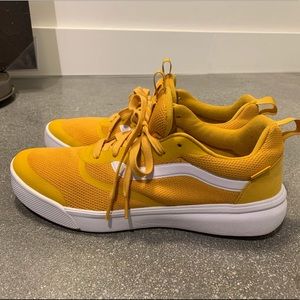 Mens VANS Ultrarange Skate Shoes - Yellow/White